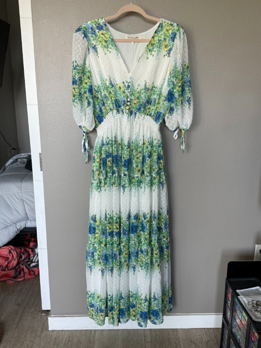 Taylor Chiffon Dress